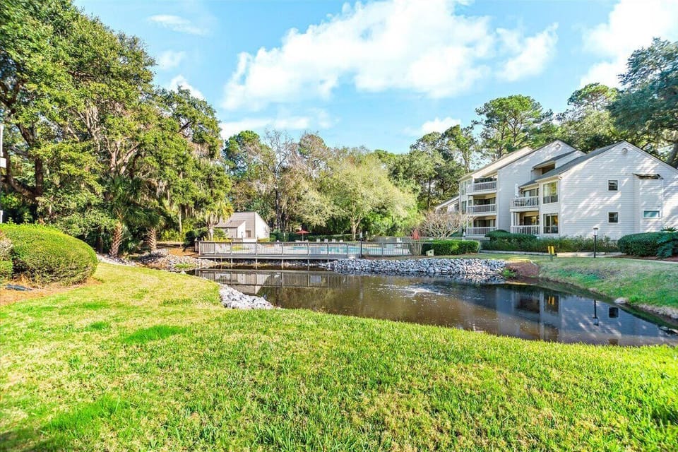 Condo (1 Bedroom) | Property amenity
