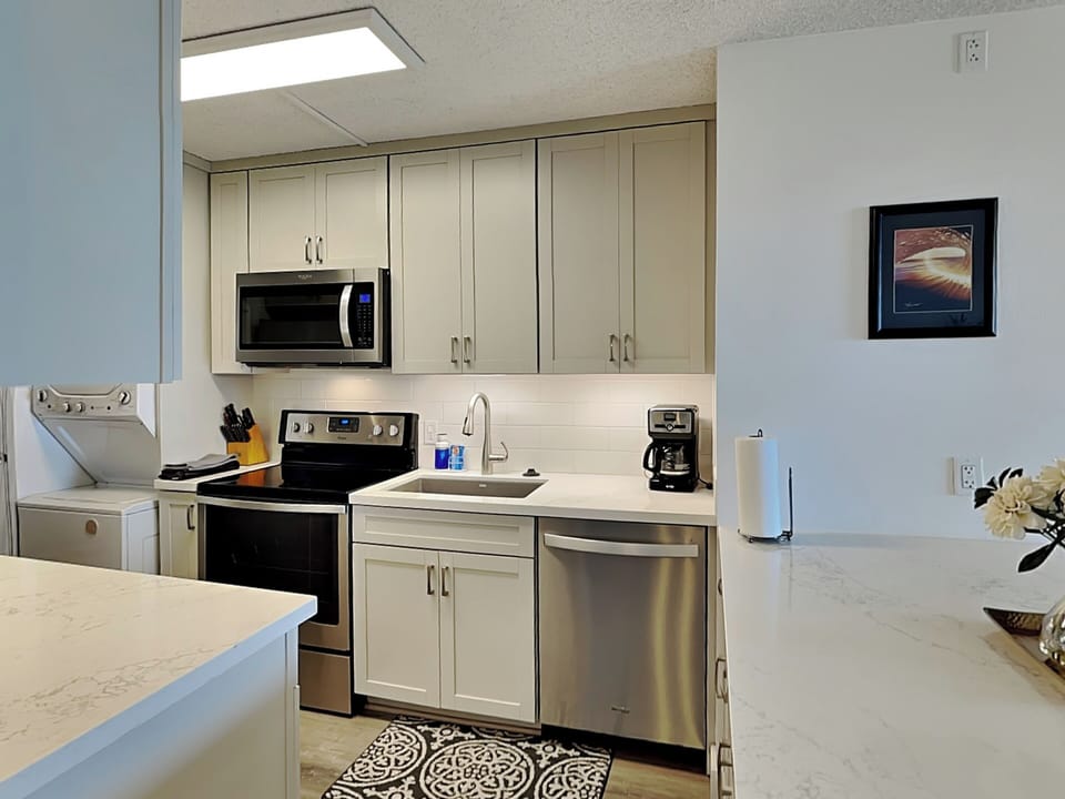 Condo (1 Bedroom) | Property amenity