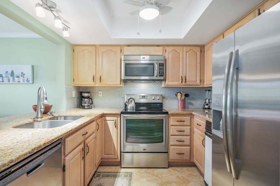 Condo (2 Bedrooms) | Property amenity
