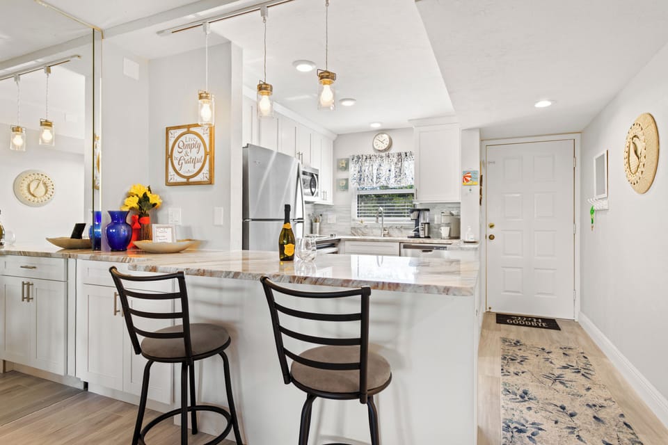 Condo (2 Bedrooms) | Property amenity