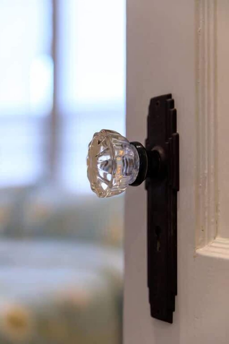 Elegant touches to complete the old-timey Texas feel