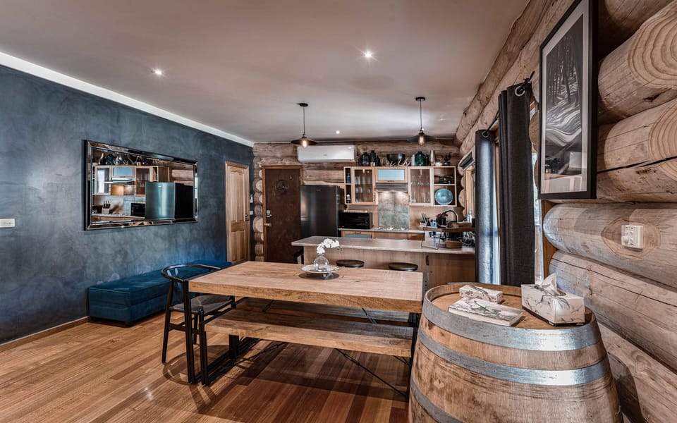Kitchen/dining