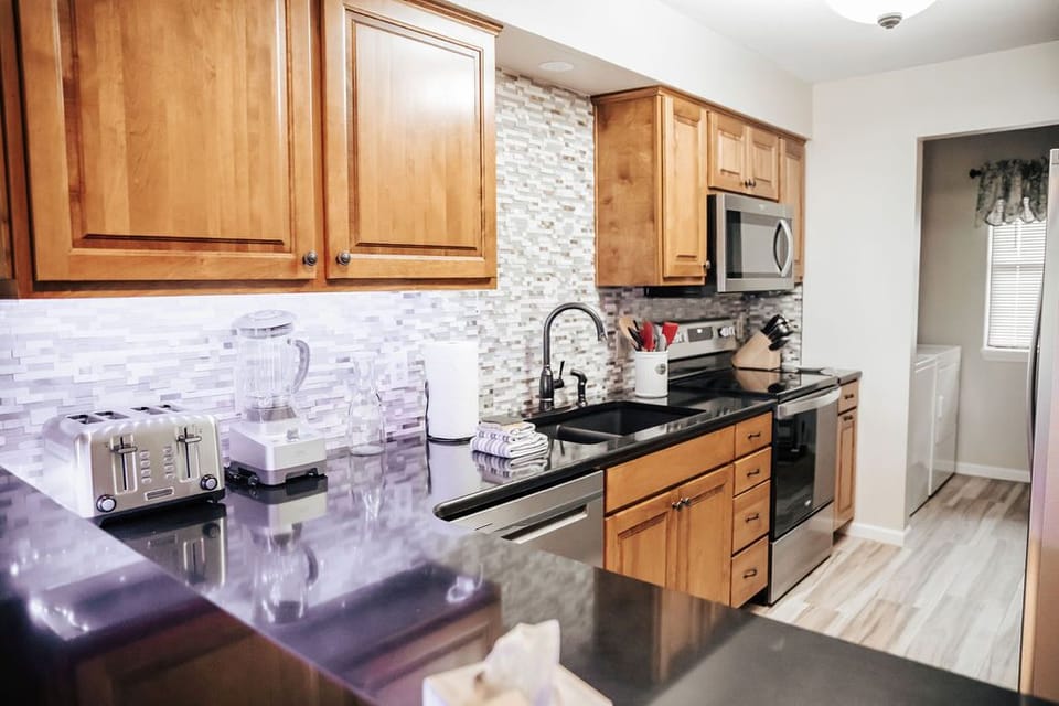 Kitchen (1)