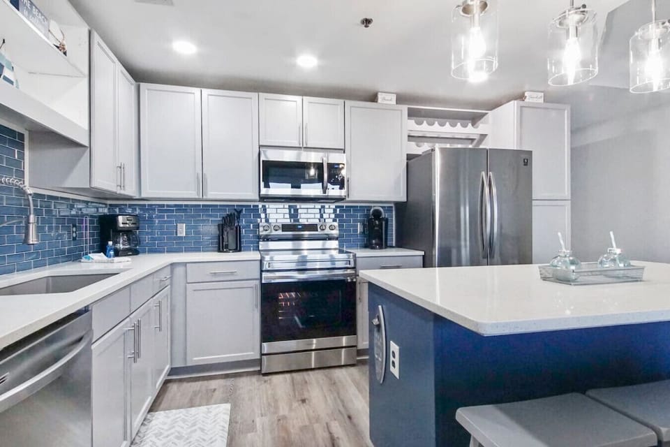 Fully Stocked Kitchen with Stainless Steel Appliances, Drip Coffee Maker, Keurig and Island Bar Seating