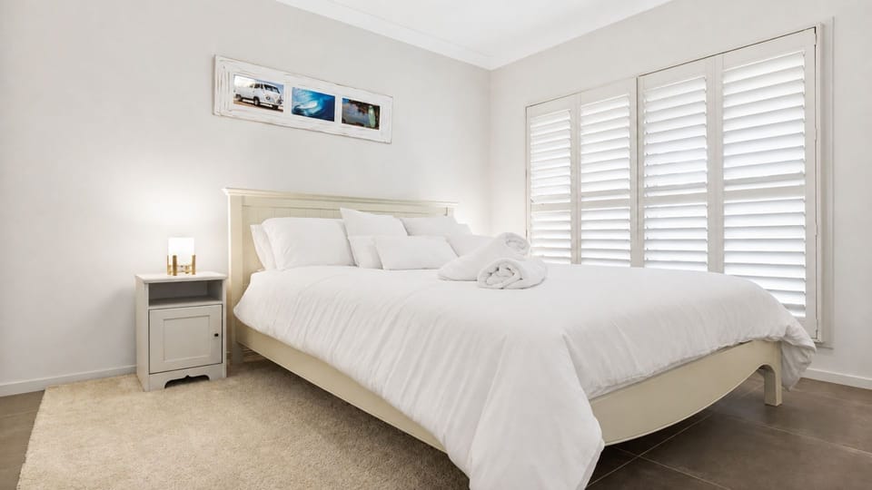 Darya Dream | Bedroom 2 | Queen Bed | LInen provided