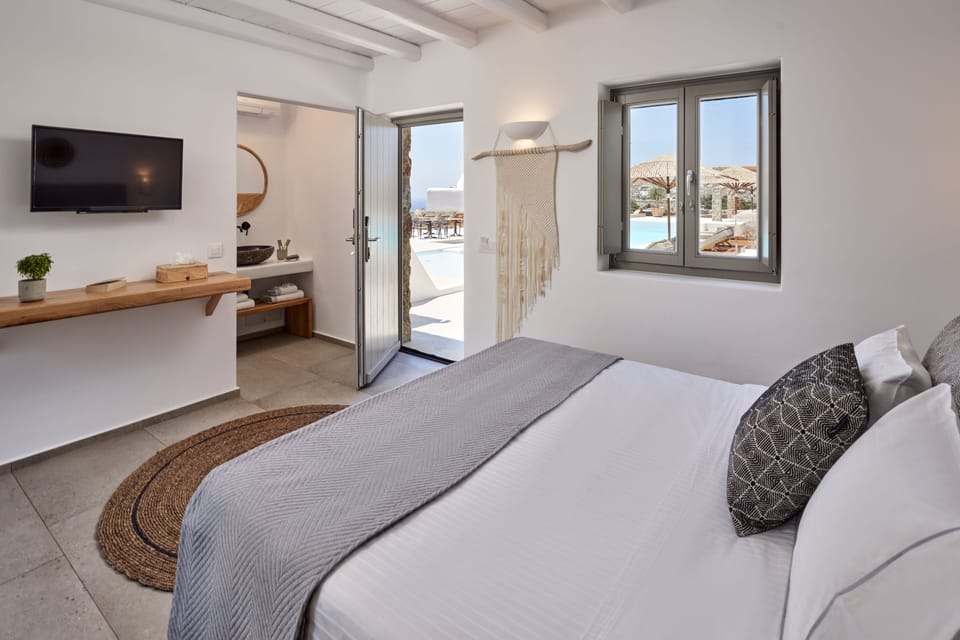 Standard Double Room, Pool View (Utopia) | Premium bedding, in-room safe, laptop workspace, soundproofing