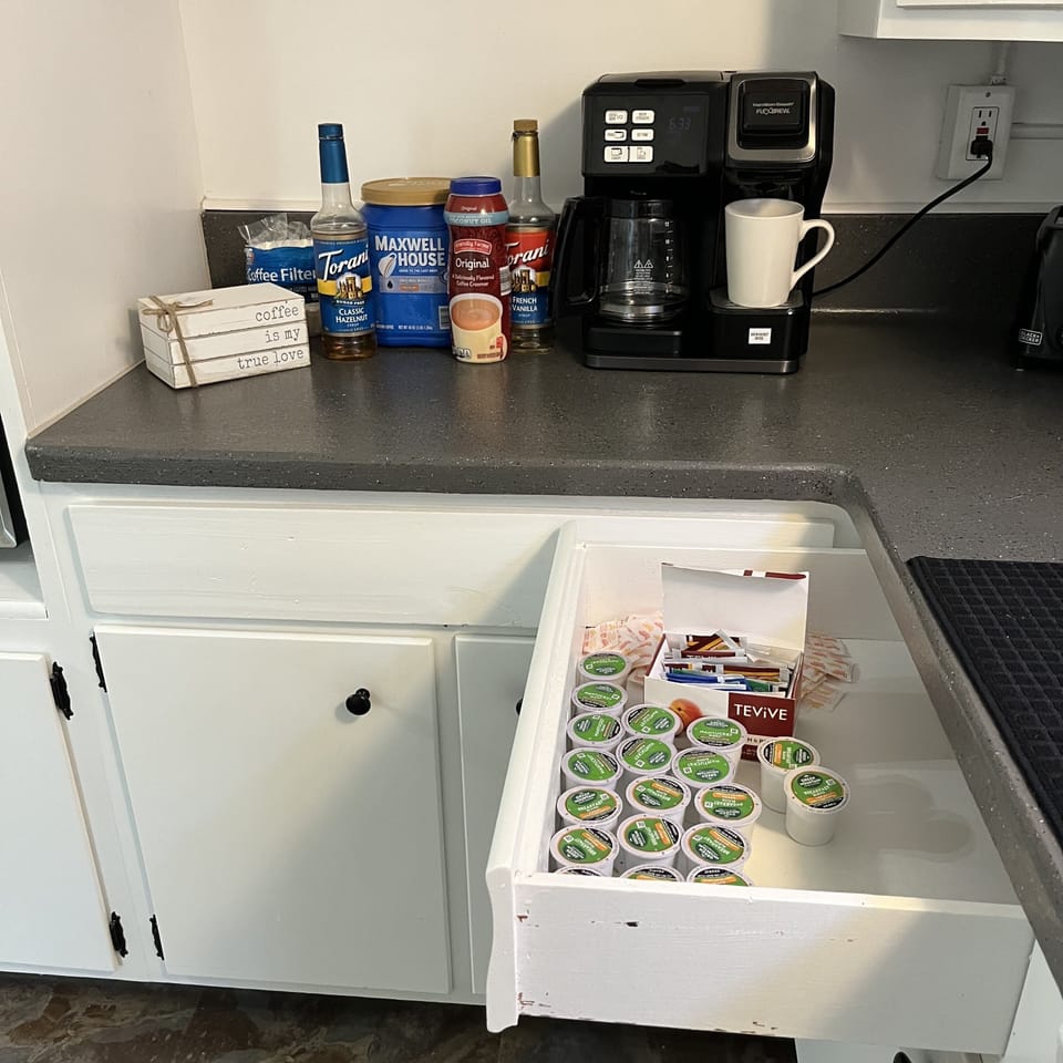 Coffee Station
Complimentary  Regular and Decaf Tea and Coffee
