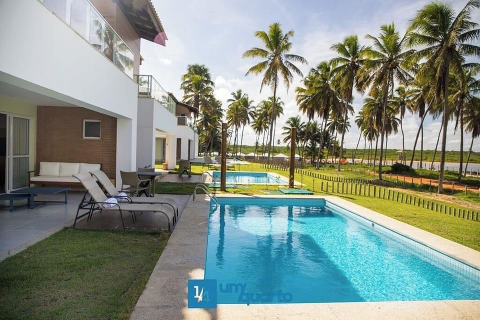 Private pool