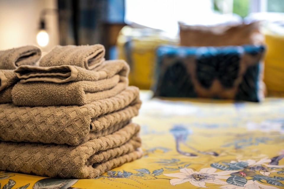 Plush linens and towels provided