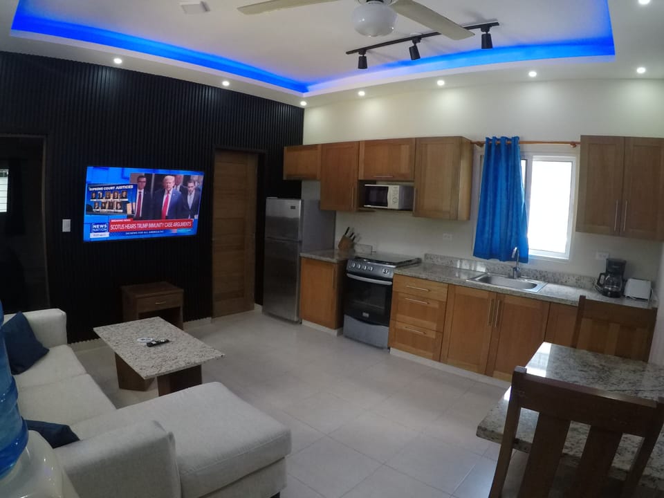 The full kitchen with everything you need to cook a meal and make a tropical dri
