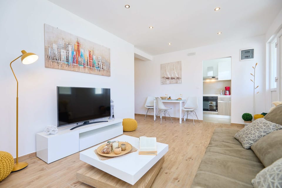 Apartment (1 Bedroom) | Living room | LCD TV