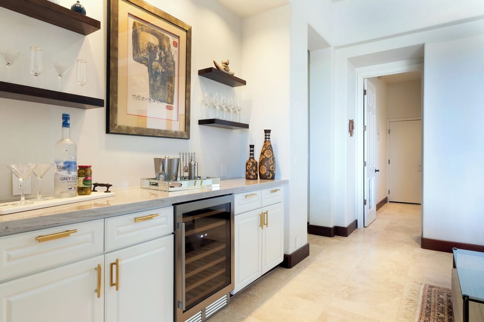 What is a home without an entertainment bar! ✔️