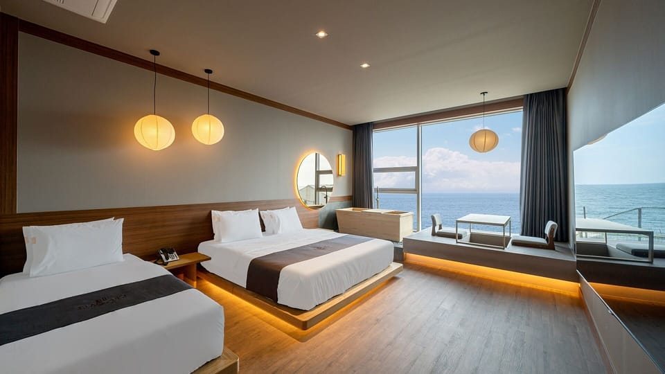 H. Hinoki Twin, Ocean View | Free WiFi, bed sheets