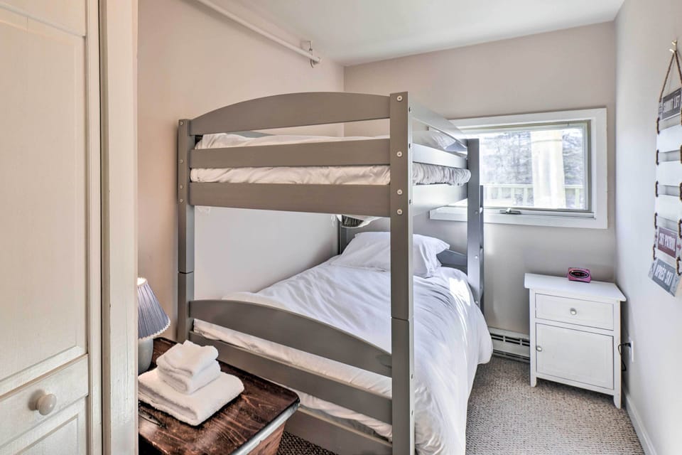 Bedroom 3 | Twin Bunk Bed