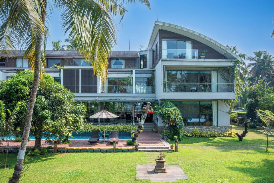 Front of property - evening/night