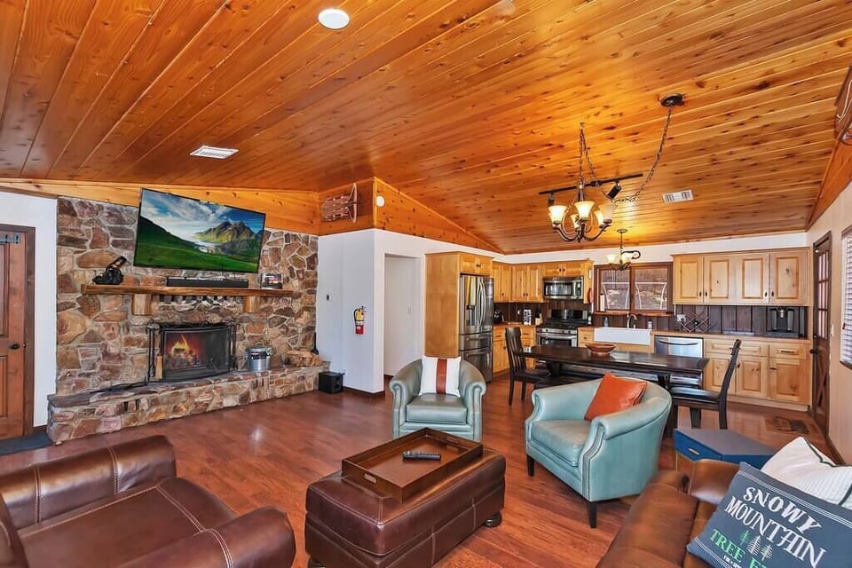 Corner view of the home upstairs