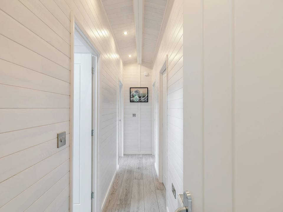 Hallway | Erica Lodge, Willington