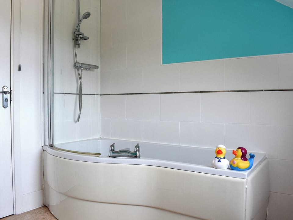 Bathroom | Ammonite Cottage, Whitby