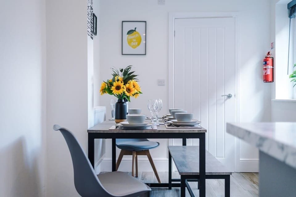The fully equipped open plan kitchen/dining area has everything you need for a short and long term stay in Crewe. 