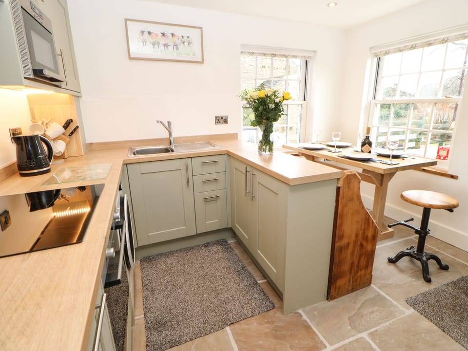 Cottage | Interior