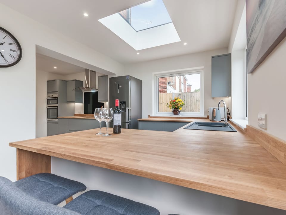 Kitchen area | Whit&rsquo;s End House, Whitstable