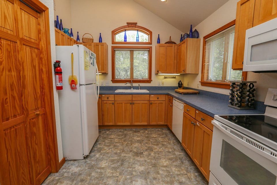 Kitchen 2022