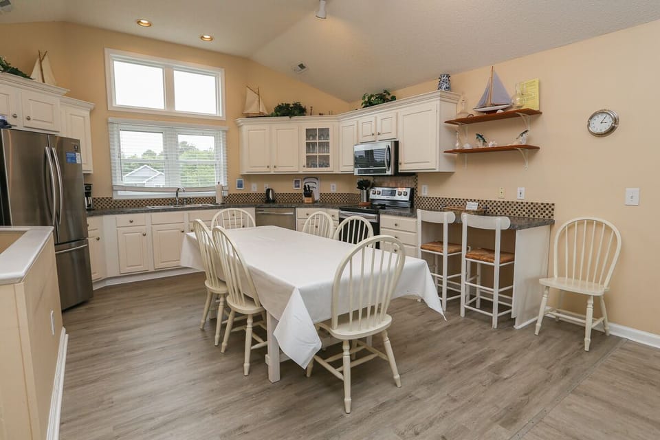 Kitchen 2023