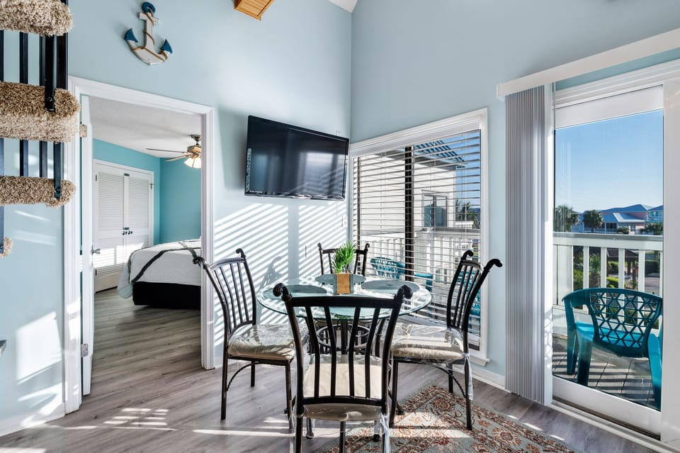 Dining Area with Table and 4 Chairs