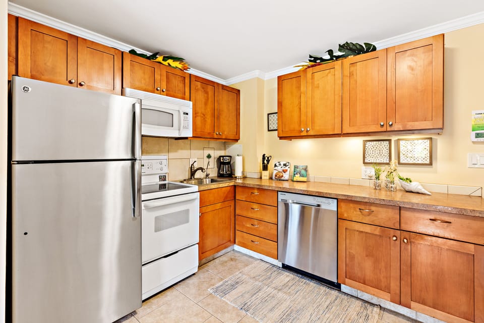 Drip coffee maker and other kitchen essentials provided