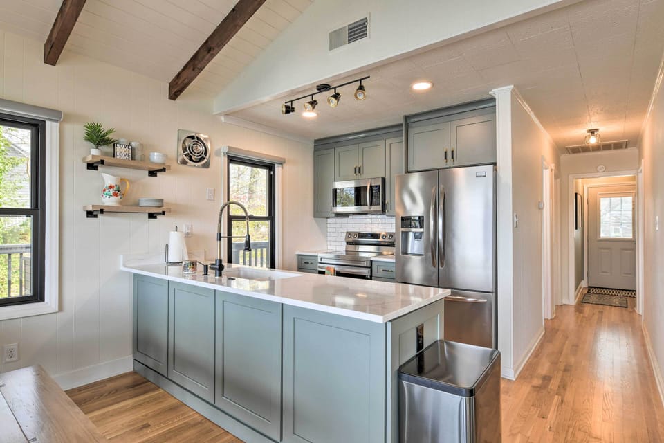 Kitchen | Fully Equipped