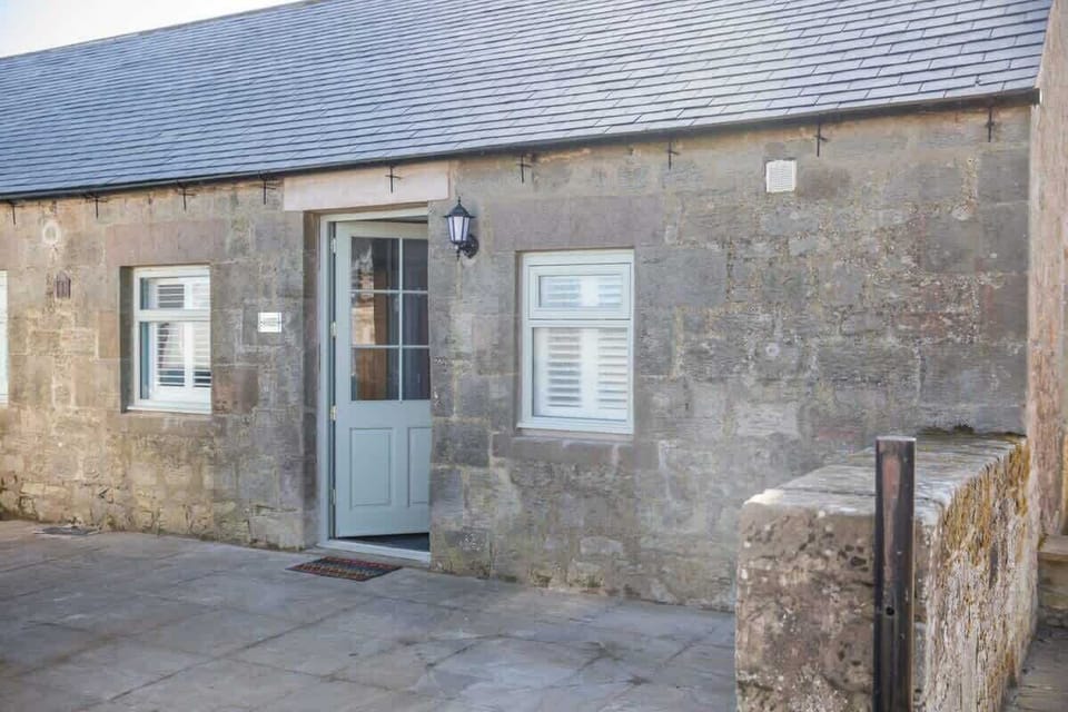 Lavender Cottage, Belford - Host & Stay