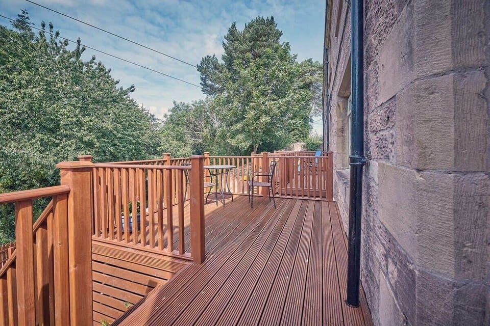 Tulip Cottage, Belford - Host & Stay