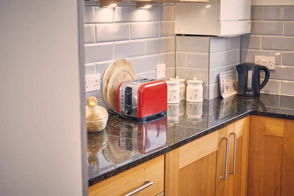 Roselyn By The Sea, Newbiggin-by-the-Sea - Host & Stay