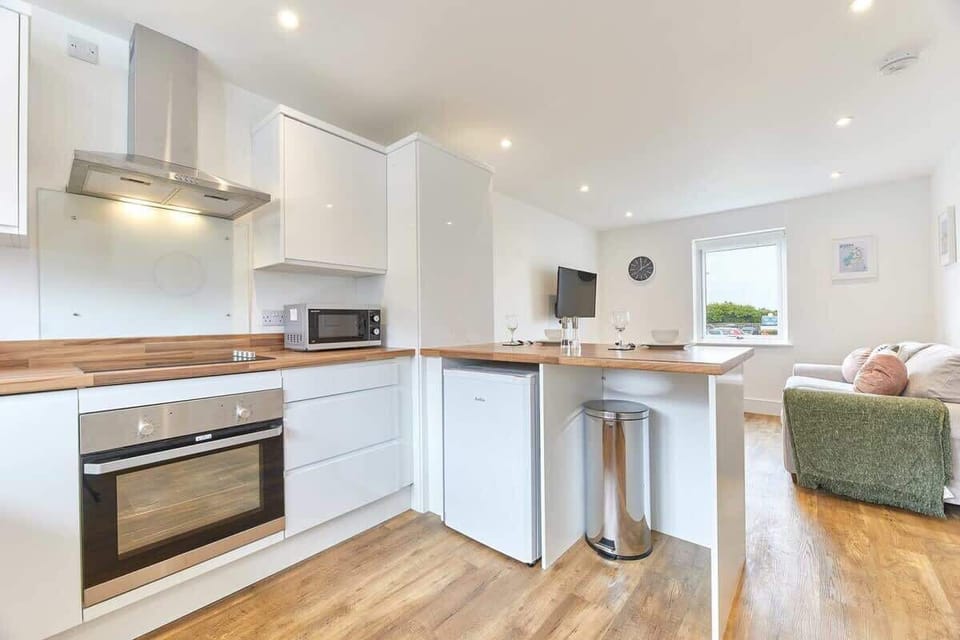 Ocean Pearl, Seahouses - Host & Stay