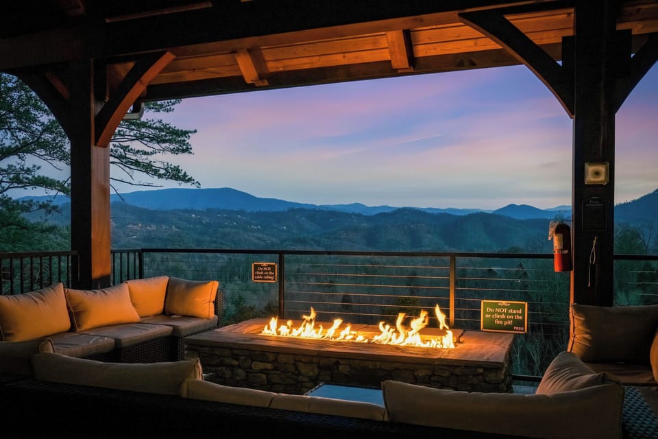 Gather, unwind & enjoy fireside evenings