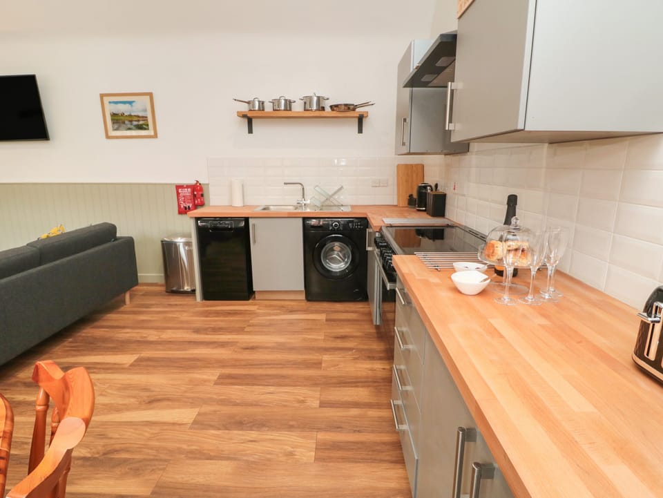 Cottage | Interior