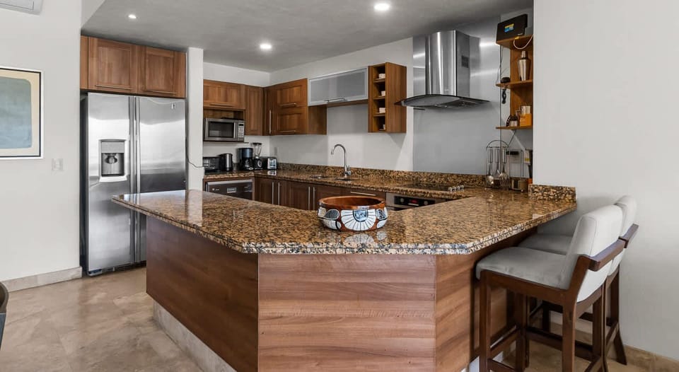 Fully equipped kitchen