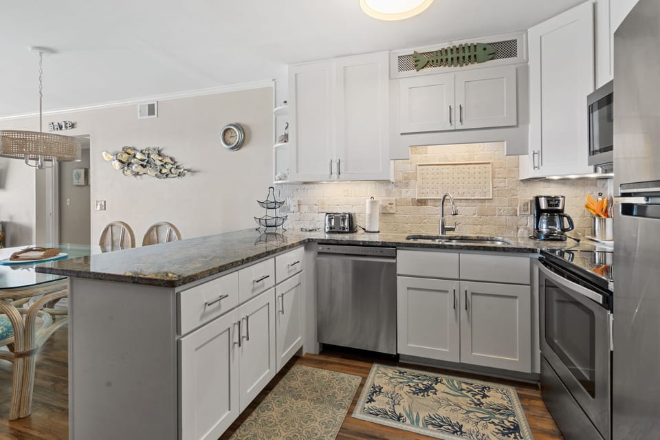 Indoors, Kitchen, Home Decor, Sink, Sink Faucet