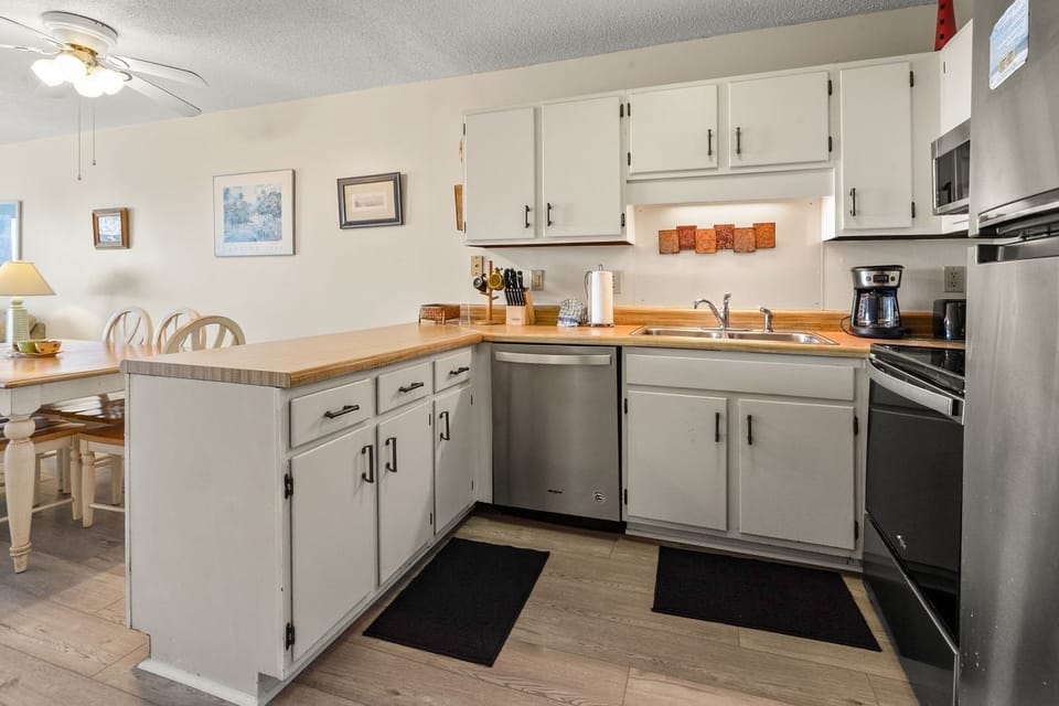 Indoors, Kitchen, Home Decor, Appliance, Ceiling Fan
