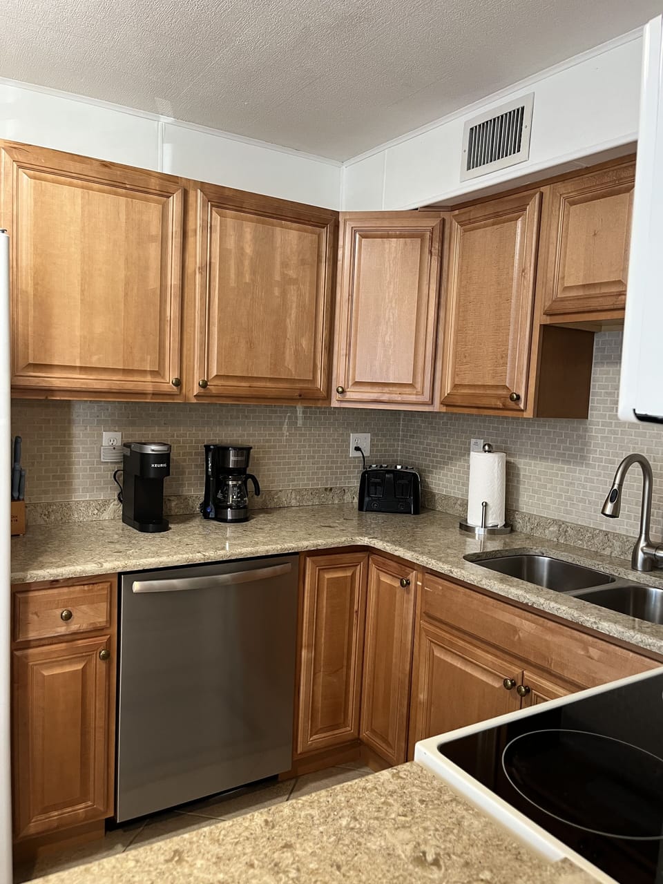 Fully Stocked Kitchen