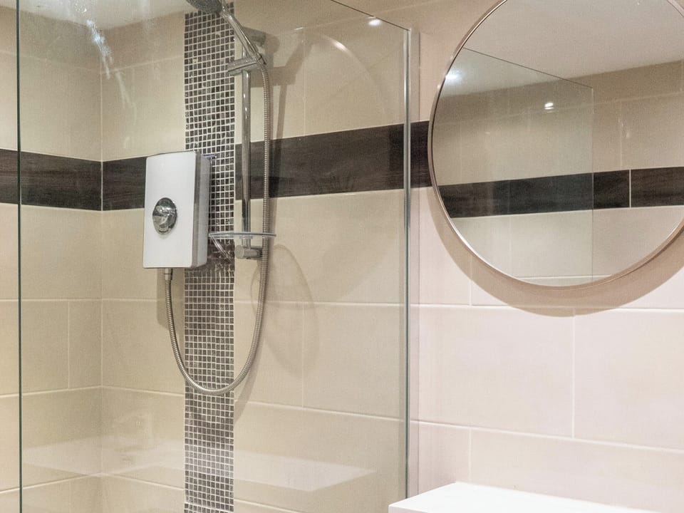 Shower room | Ty Afon Arch - Ty Afon, Garnant, near Ammanford