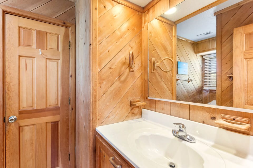 Another adjoining Full Bathroom ensures that comfort is never far away.