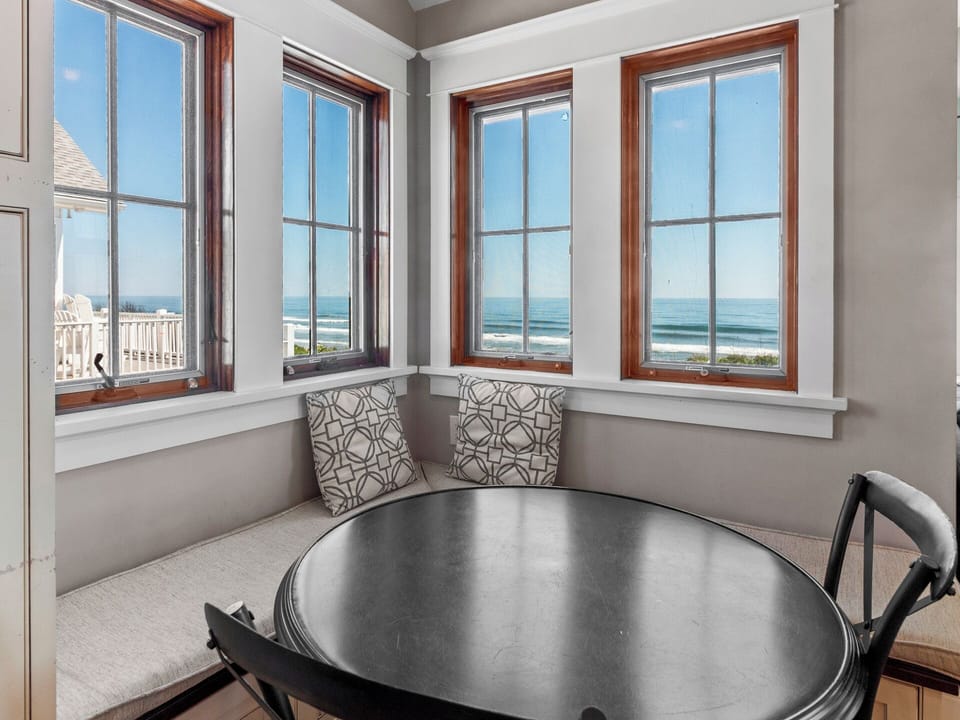 Nook With Ocean views