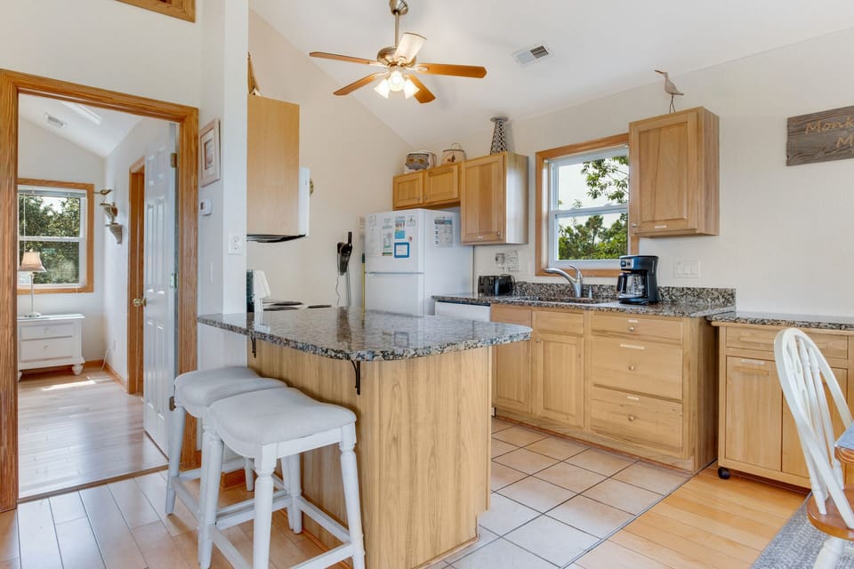 Whip up a delicious meal that the whole family will love in the modern Kitchen.