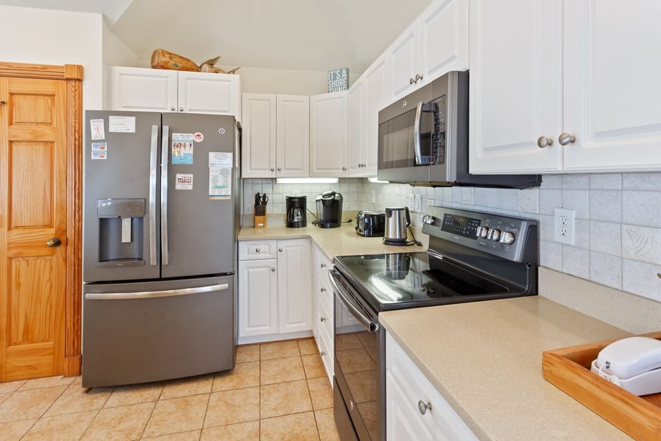 Whip up something delicious in the open-concept Kitchen for the whole family to enjoy.