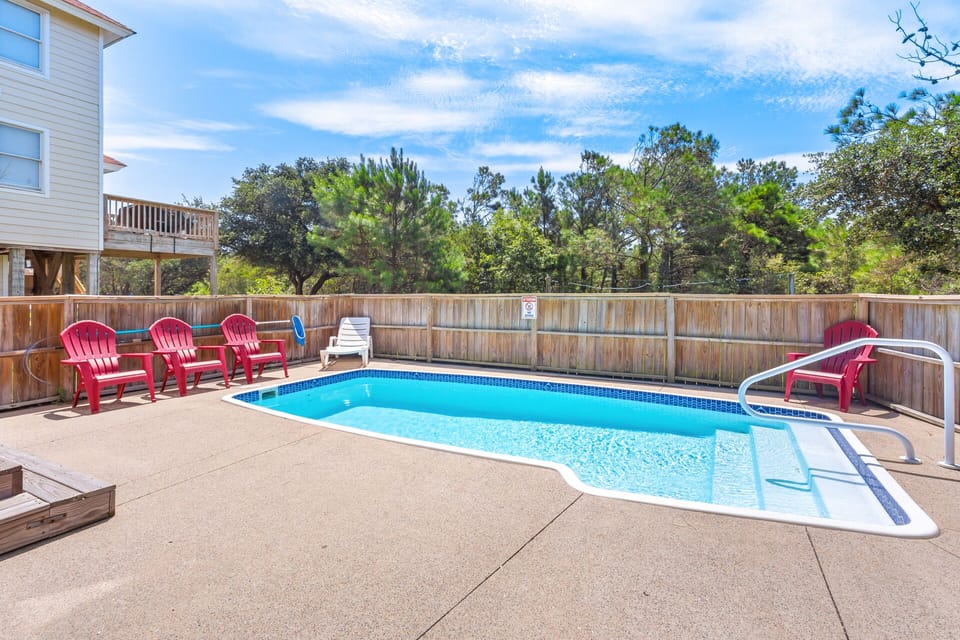Private pool