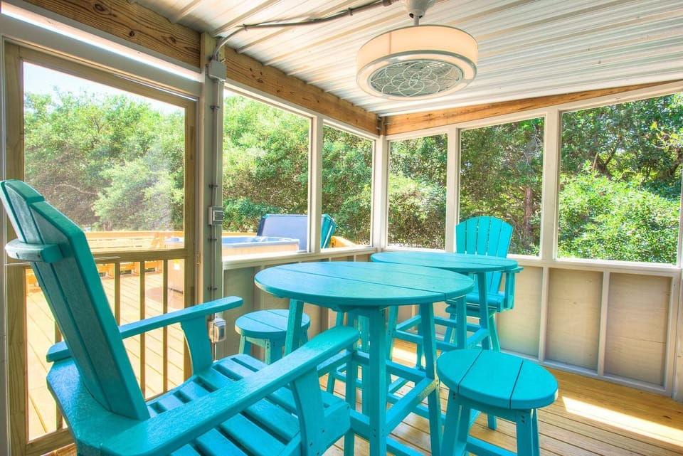 Screened Porch