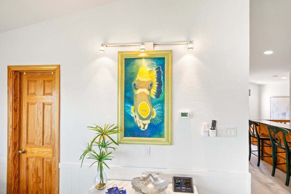 TL: Living area