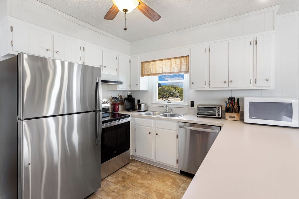 Whip up something delicious that the whole family will love in the Kitchen with modern appliances!