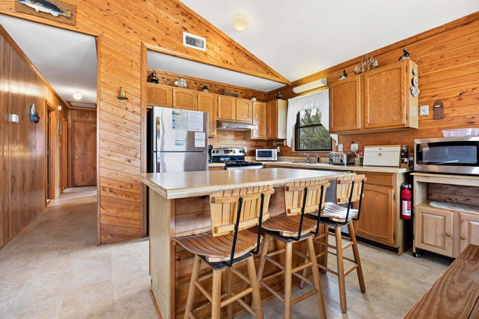 The fully equipped kitchen has everything you need to prepare meals throughout your stay.